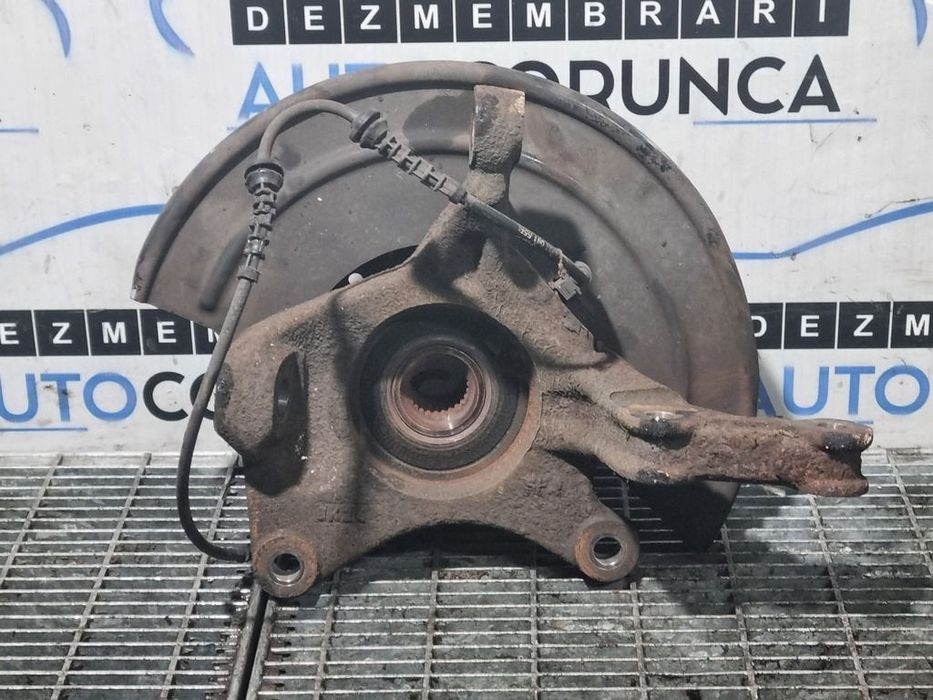 Fuzeta stanga fata Dacia Duster II 1.6 Benzina 2018 - 2021 Manuala 6 Trepte H4M 738 ...