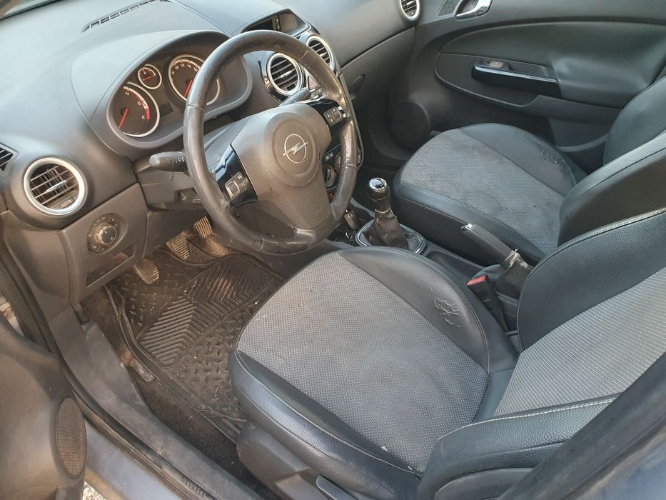 Opel Corsa D 1.3 CDTI - НА ЧАСТИ
