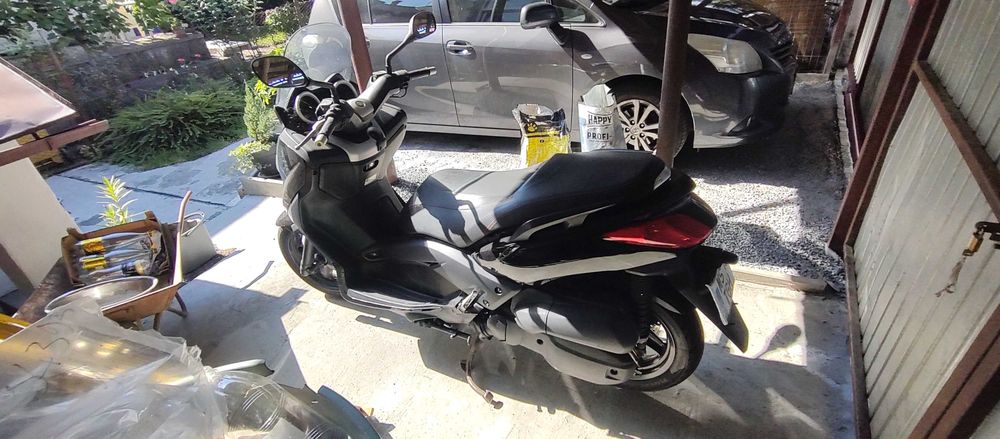 VAND scooter YAMAHA X-max 125 mc