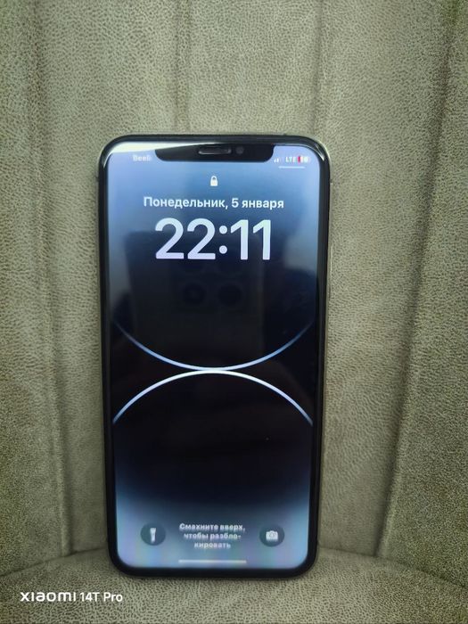 Продается iPhone X 64 (iphone 15 корпус )