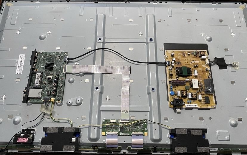 Телевизор Samsung 48" на запчасти
