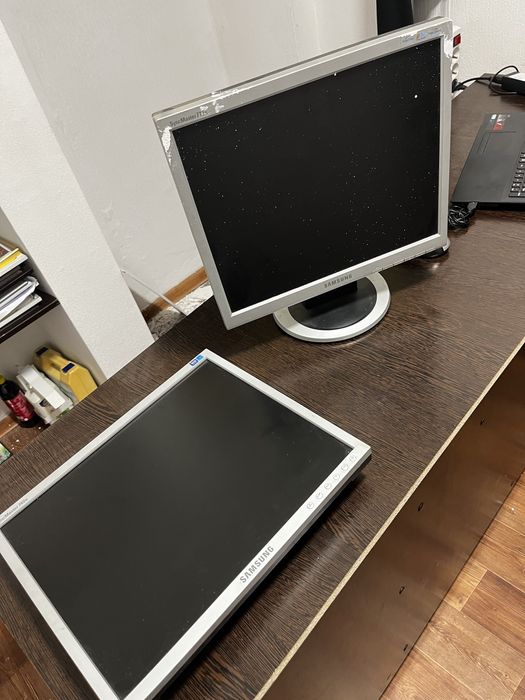 Монитор на запчасти