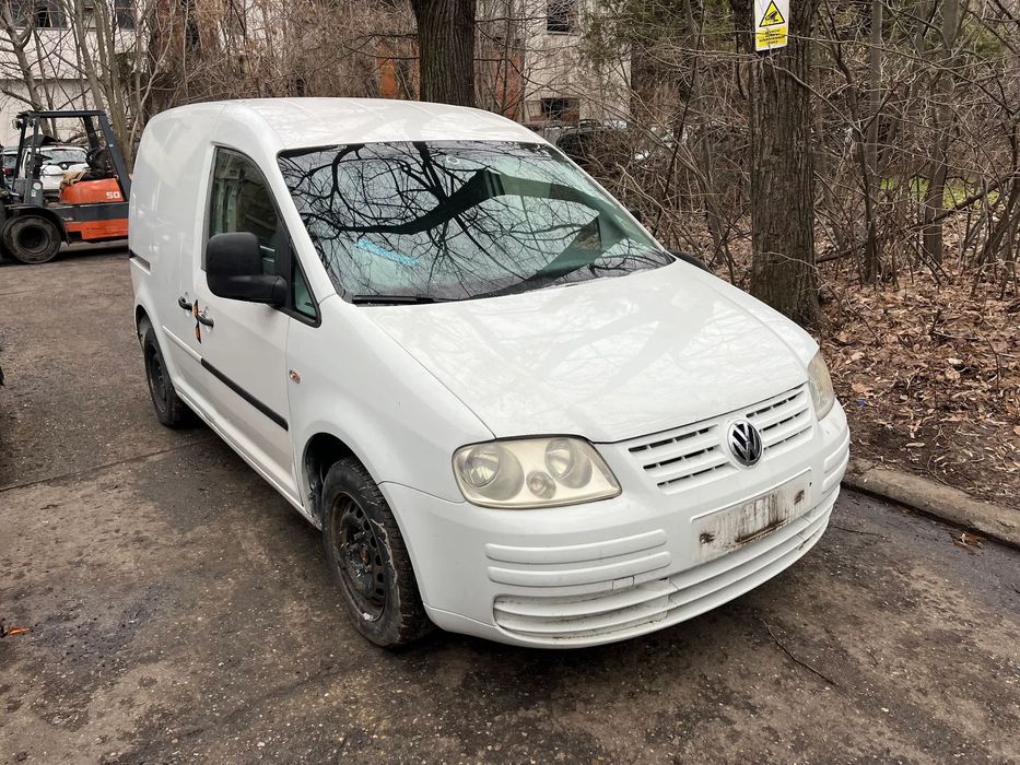 Dezmembrez VW Volkswagen Caddy alb 1,4 benzina 2009