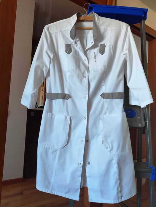 Медицинские халаты