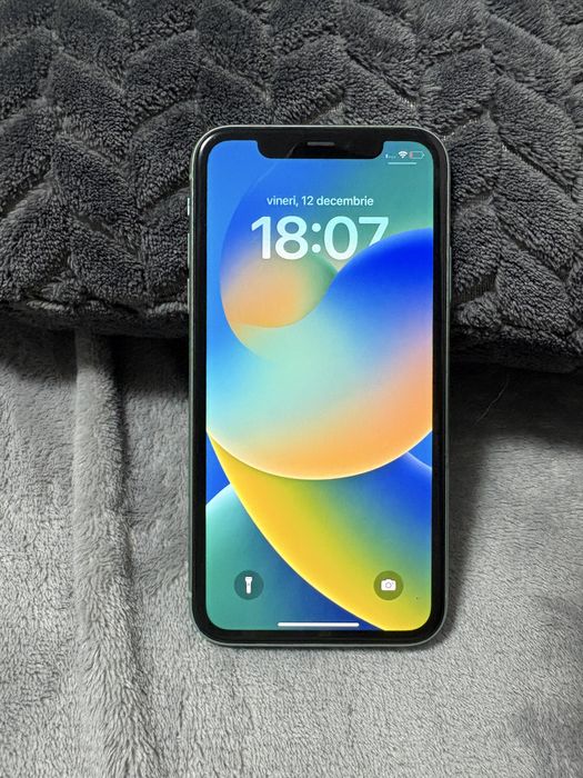 IPHONE 11 -128GB - Green +13 huse cadou