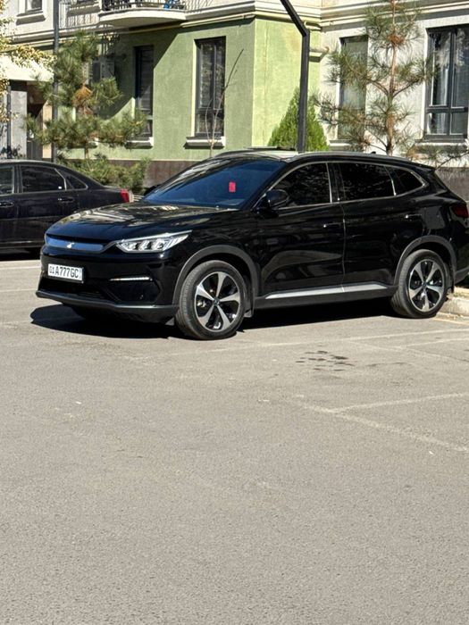 Byd song plus flagship