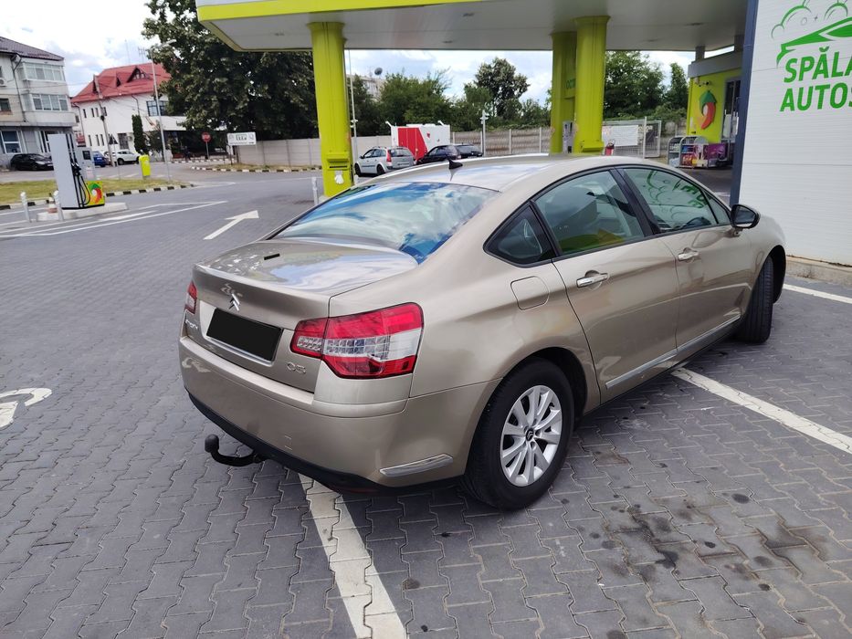 Citroen C5  EXECUTIVE an 2012 1.6 diesel 120 cai