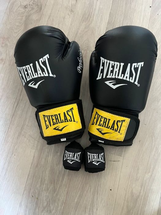 Перчатки EVERLAST новый не использованный