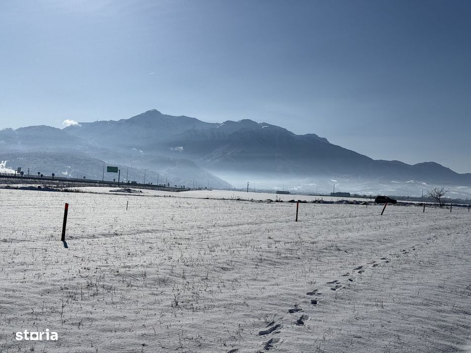 Teren intravilan Rasnov, la 12 km de Bran,7 km de Cristian si in rate