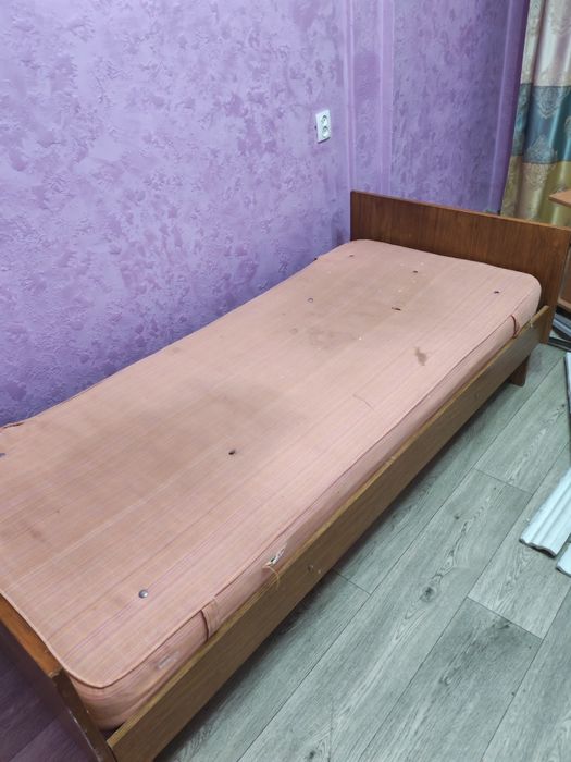 Отдам даром две кровати
