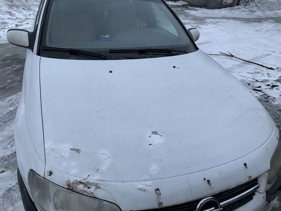 Капот Опель омега б
