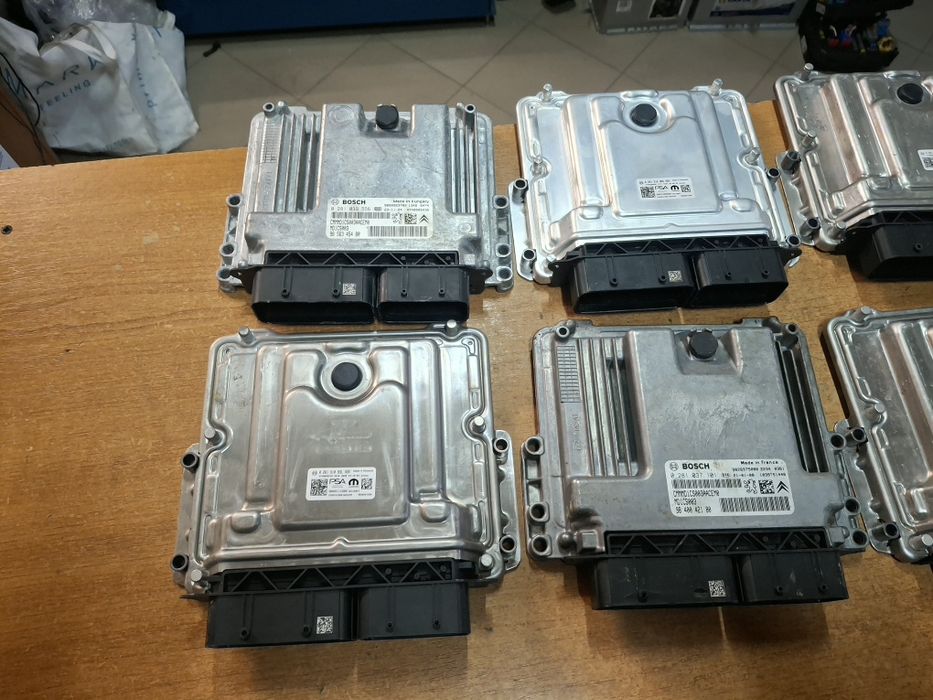 Calculator motor ECU Peugeot Opel Citroen