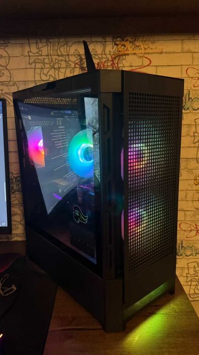 Геймърски setup сядаш и играеш
