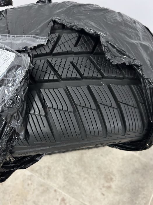 Anvelopa Barum Polaris 5 - 245/40 R18