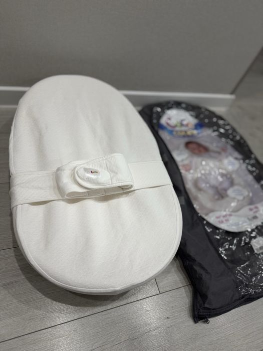 Продам детский кокон для малыша