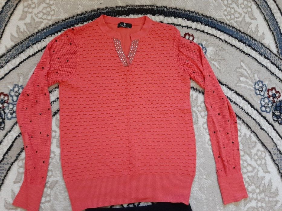 Стильный образ: кофта + юбка.