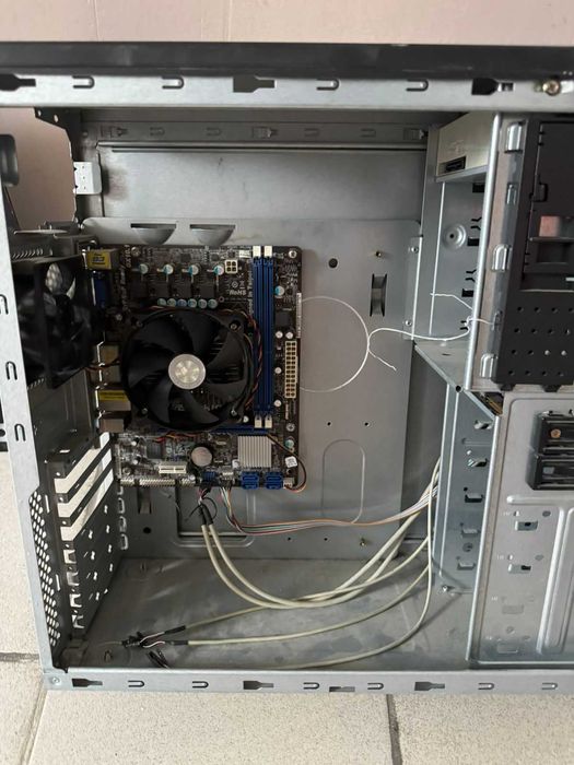 Компьютерный корпус 3шт