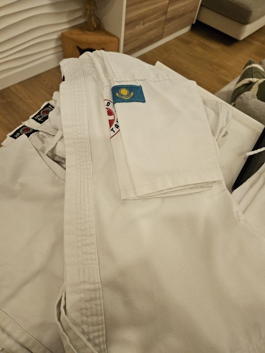 Форма для кудо, кимоно и брюки