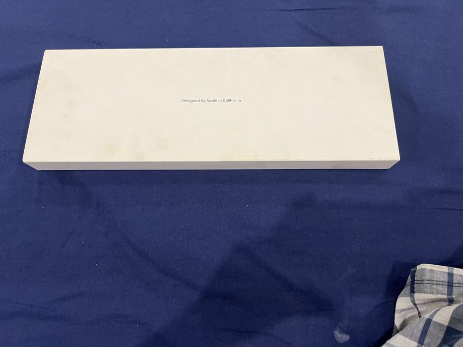 Apple Magic Keyboard (с Touch ID) + Magic Mouse (White) полностью новы