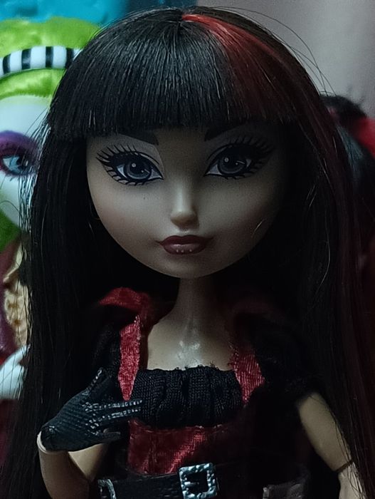 Ever after high Cerise Hood