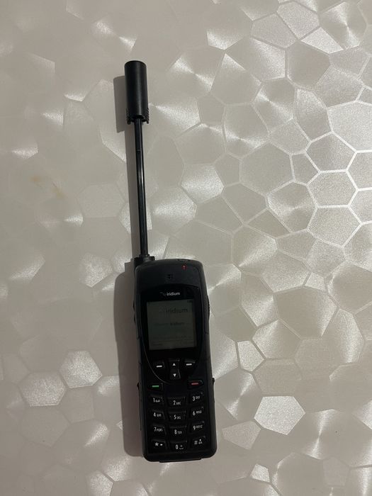 Спутниковый телефон Iridium 9555 (б/у)