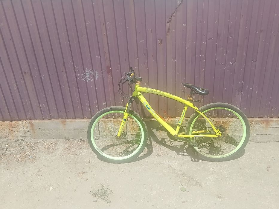 Продам велик спортивный