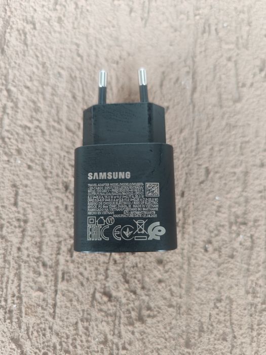Запечатан Samsung S22 Ultra 12/256 Gb Black фабрично отключен/ Бартер