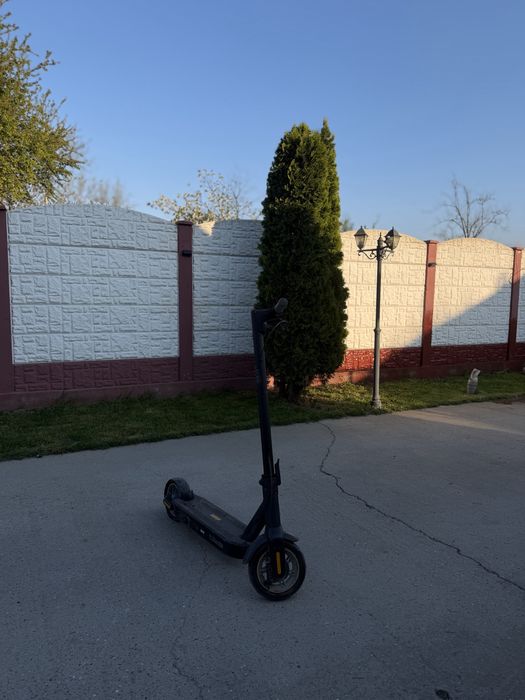 Trotineta ninebot g30E 25km/h