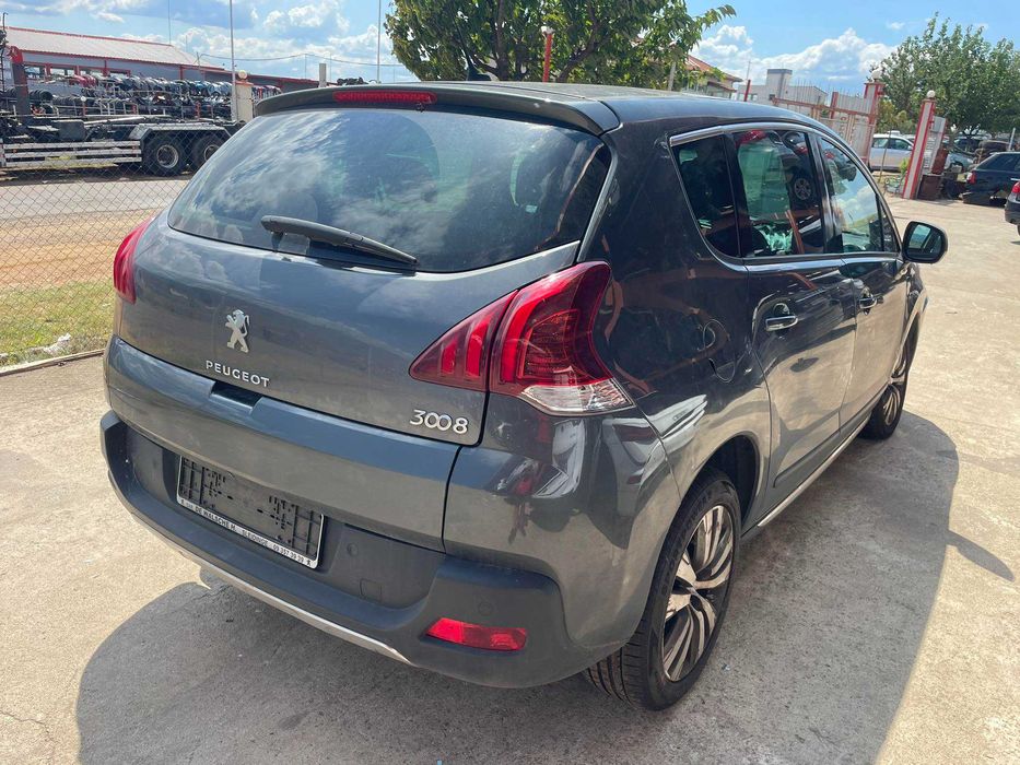 Пежо 3008 / Peugeot 3008 2.0 HDI 163к.с.
