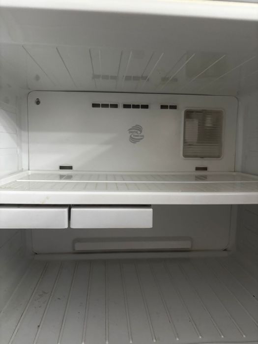 Холодильник Daewoo