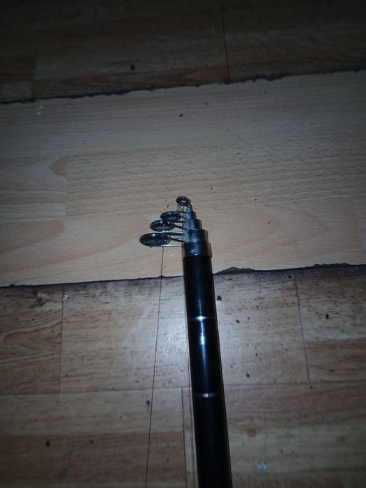 Въдици 2броя нови