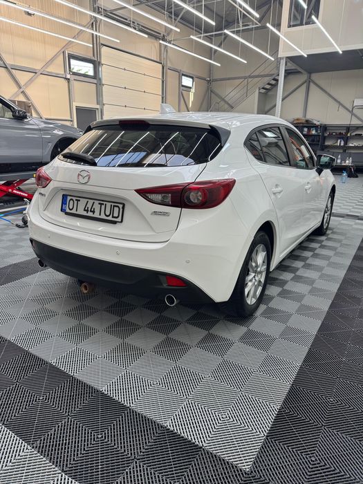 MAZDA 3 2015 — imagine 3