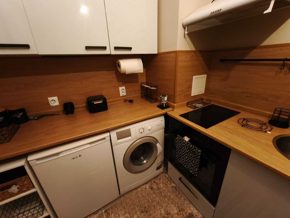 Дава се под наем Двустаен апартамент в София, Гоце Делчев - 70 кв.м за 648.21 € - Снимка #5