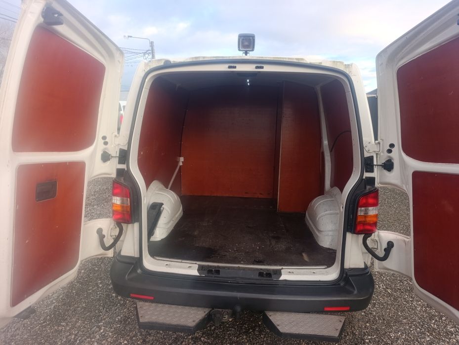 Volkswagen Transporter T5 2.5 tdi 2009