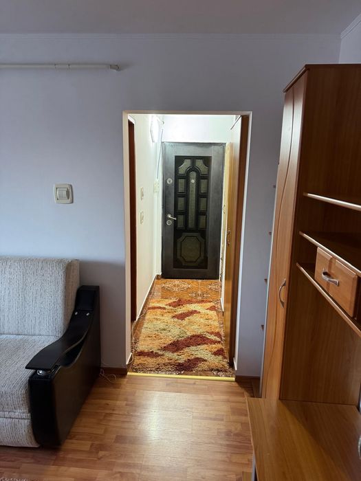 Garsoniera de inchiriat 28mp