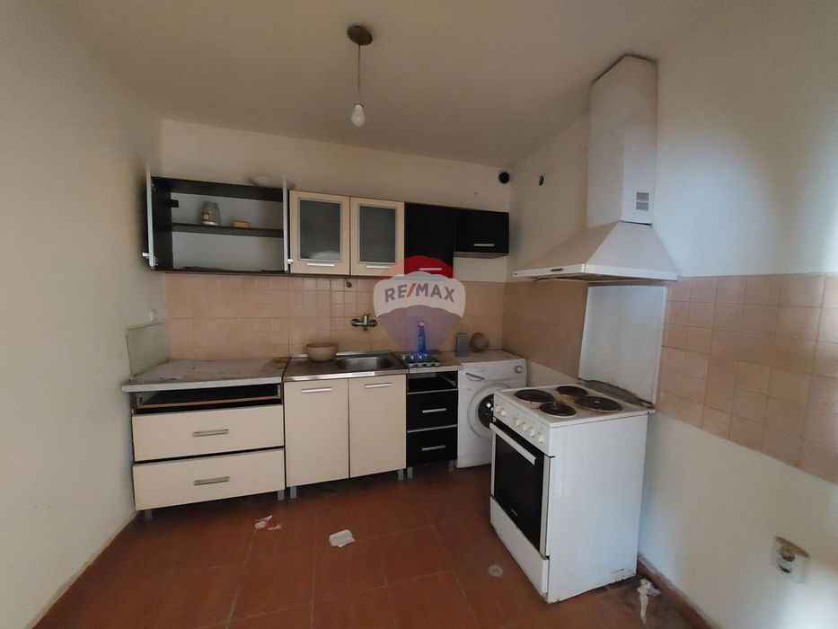 Продава се Многостаен апартамент в Варна, Операта - 150 кв.м за 2067 €/кв.м - Снимка #3