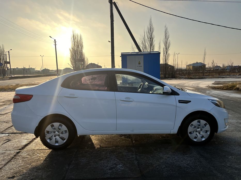 Kia Rio 2014 Продам
