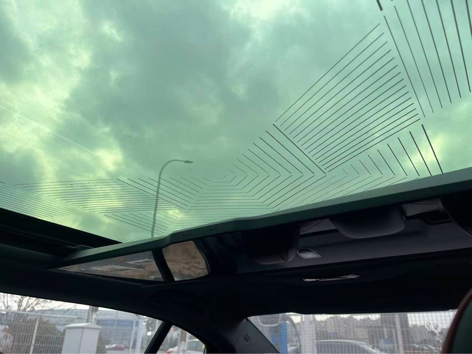 Bmw i5 40l 2025-yil 7.900yurgan 713km zapas kraska toza +Hud Tv harman