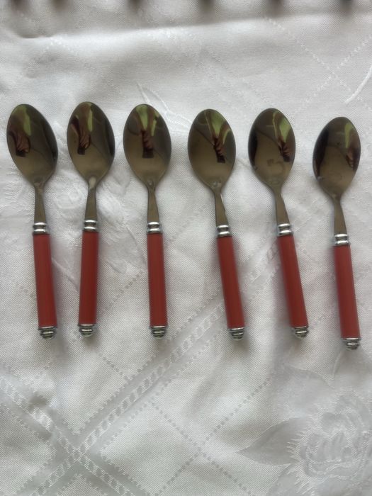 Set de tacamuri, 24 de piese