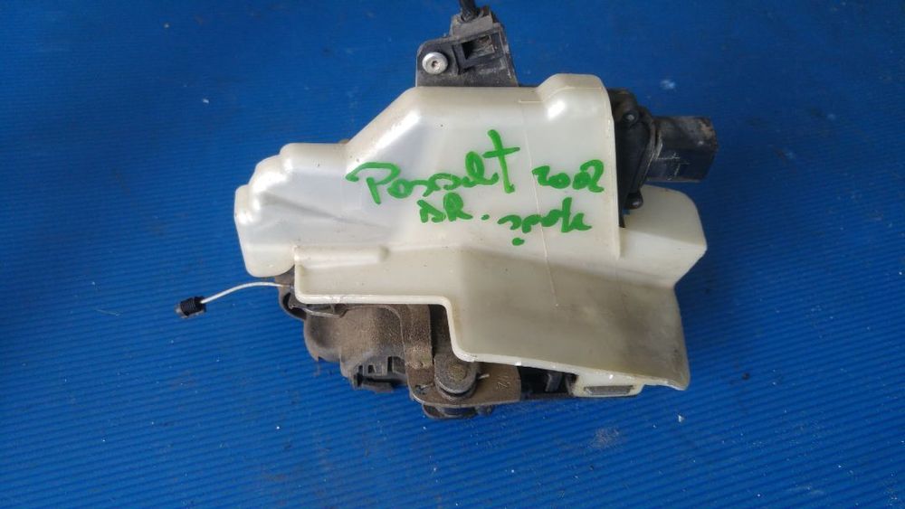 broasca usa dreapta spate vw passat b5.5