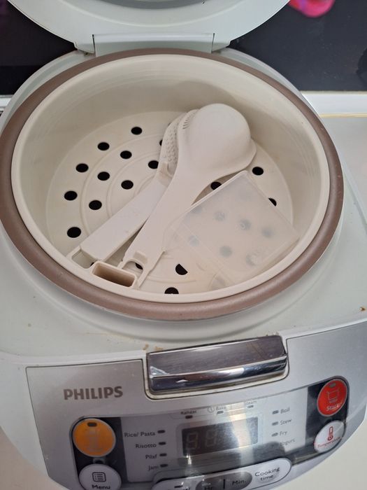 Мултикукър Philips