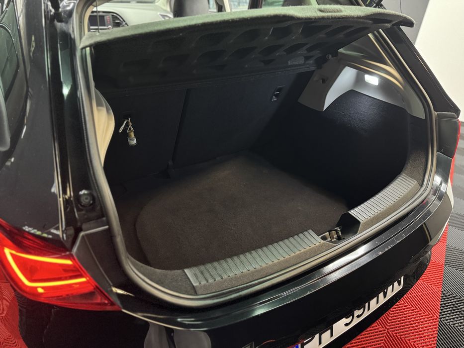 Seat Leon 5F 2014 1.6TDI