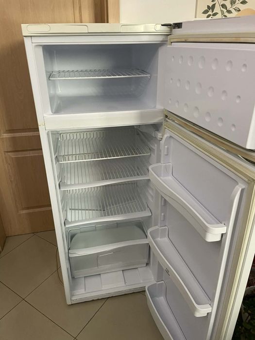 Хладилник Indesit