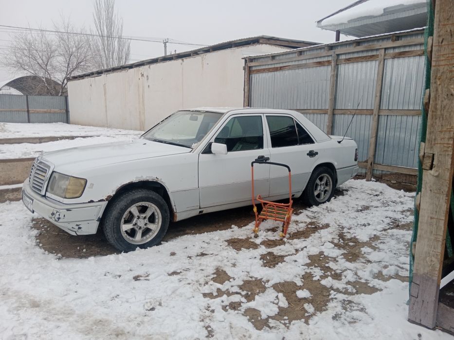 Мерсердес124  2.8