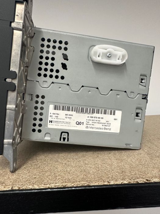 Голяма мултимедия за Мерцедес А и B клас