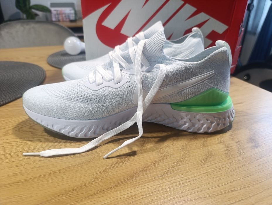 Обувки за бягане Nike EPIC REACT FLYKNIT 2