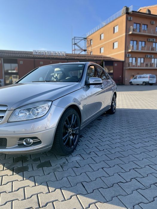 Mercedes benz c class w 204 COD MOTOR OM 646