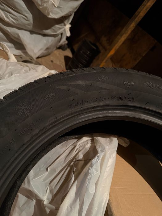 Продам шины Лепучка зима  265/65R17