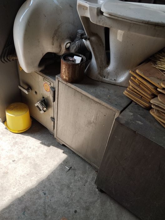 Сейф продам  огнеупорные 4шт