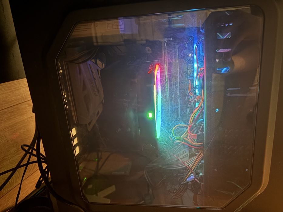 Vand pc office cu monitor asus 1TB spatiu ssd